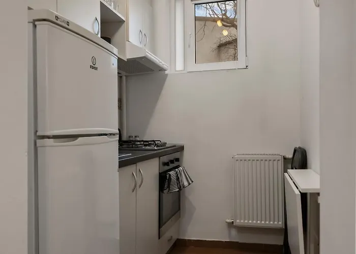 Old Town Nest Апартаменты